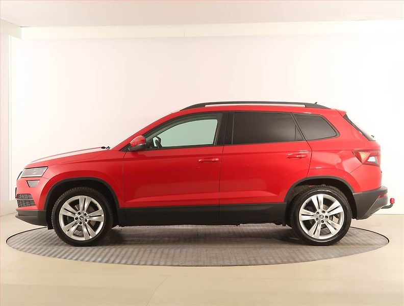 Škoda Karoq (2018) Ambition Plus 1.0 TSI - fotka 3 z 23