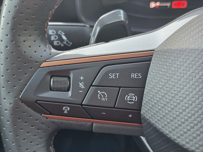 Cupra Formentor 2,0 TSi DSG 4x4 Záruka2029 ČR - fotka 16 z 23