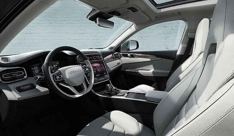 Lynk & Co 01.
