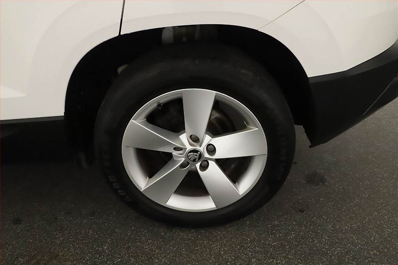 Škoda Karoq (2019) Style 1.6 TDI, Automat - fotka 16 z 16