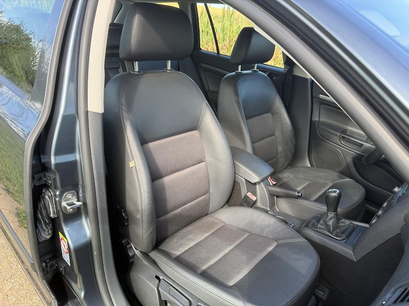 Škoda Octavia 2,0TDI 103kW Elegance BEZ DPF - fotka 23 z 57