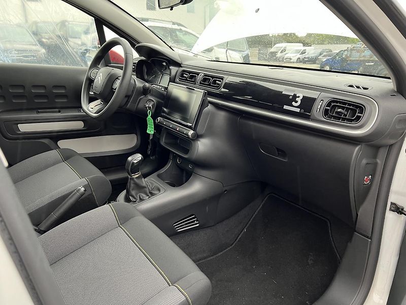Citroën C3 1.2 VTI 61 kW - fotka 18 z 20