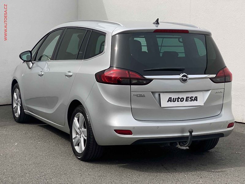 Opel Zafira (2014) 1.6 CDTi, 1.maj, AC, TZ, navi - fotka 6 z 17