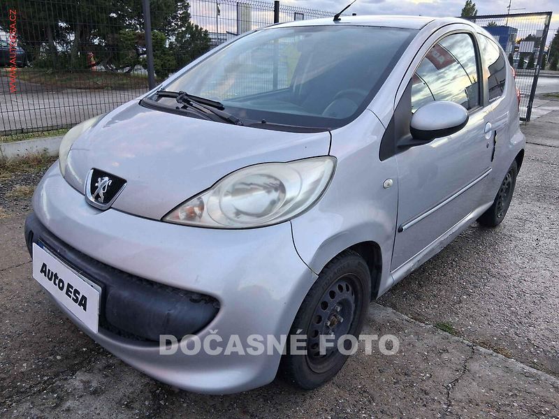 Peugeot 107 (2006) 1.4 HDI, AC - fotka 1 z 3