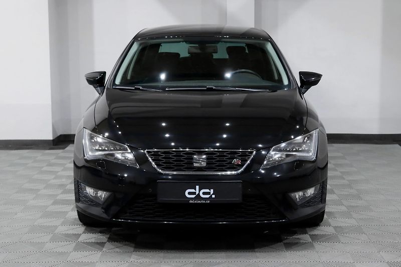 Seat Leon 1.4 TSI 92 kW FR - fotka 3 z 34