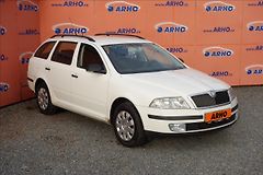 Škoda Octavia 1,6 i 75KW, ČR, SERVISNÍ KN. - fotografie inzerátu