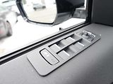 Land Rover Discovery Sport 1,5 R-Dynamic SE P300e - náhled 11