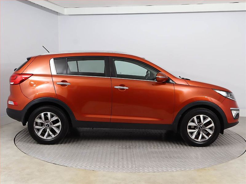Kia Sportage (2014) 1.7 CRDi, ČR,1.maj, Tempomat - fotka 6 z 15