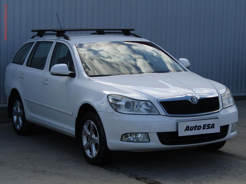 Škoda Octavia (2010) 2.0TDi, ČR, Ambiente - fotografie inzerátu
