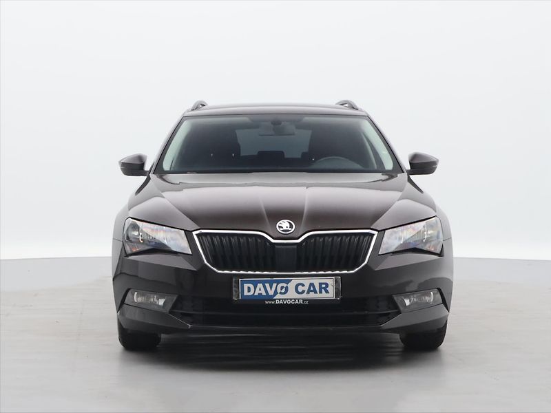 Škoda Superb 1,6 TDI 88kW Aut.klima Tažné - fotka 2 z 19