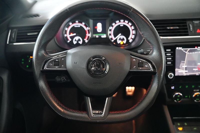 Škoda Octavia - fotka 18 z 28