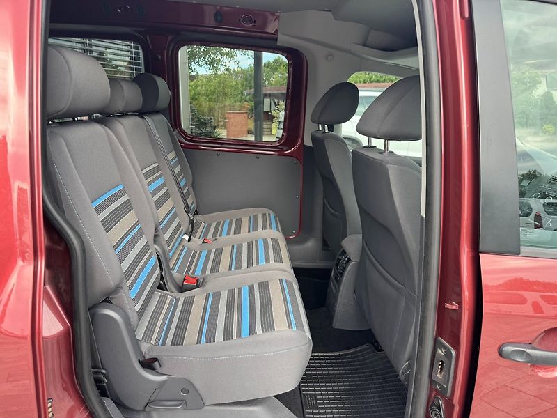 Volkswagen Caddy (2013) 4Motion 2.0TDI 81kW - fotka 13 z 25