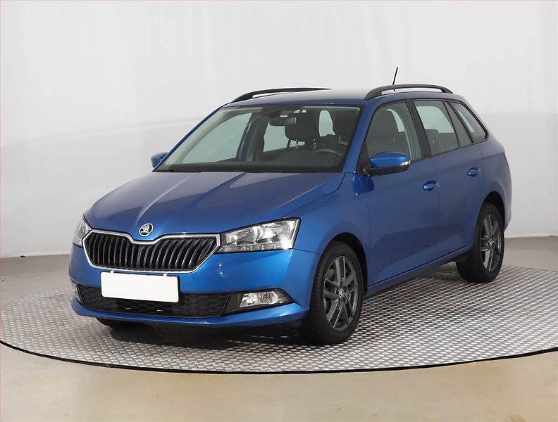Škoda Fabia (2019) Ambition 1.0 TSI, Tempomat - fotka 2 z 22