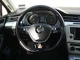 Volkswagen Passat (2015) 2.0 TDi, Comfortline, panor - náhled 14