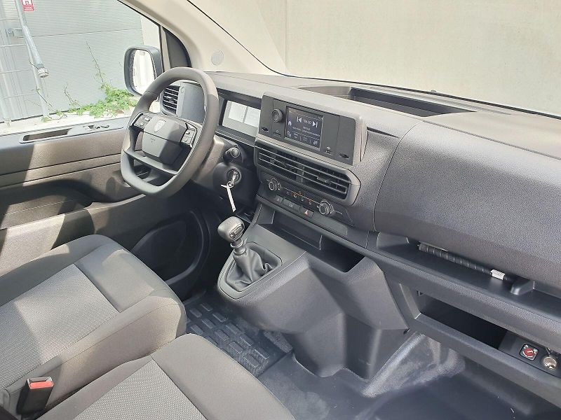 Peugeot Expert (2026) FG L3 2.2 BHDi 150k M6 - fotka 13 z 14