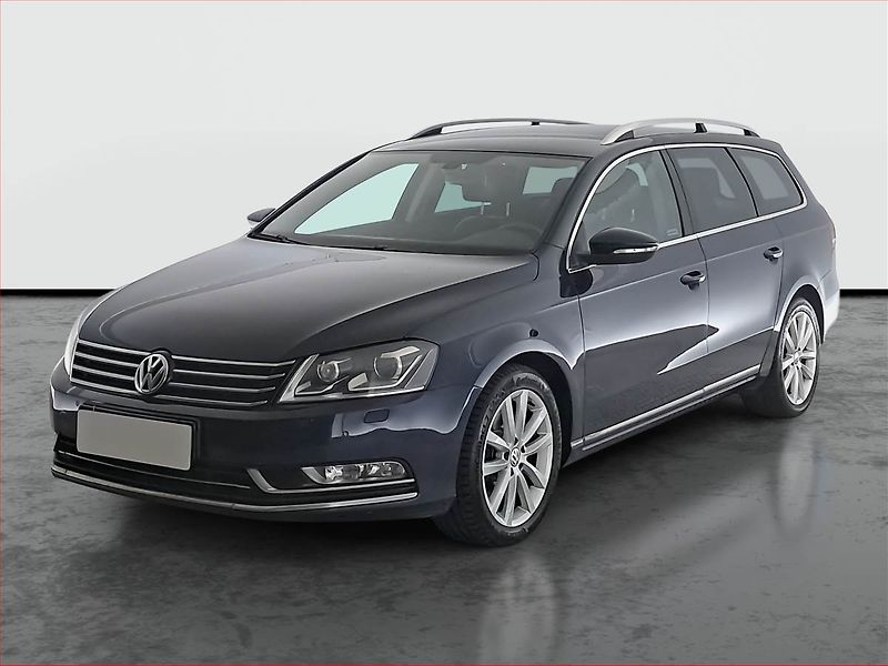 Volkswagen Passat (2014) 2.0 TDI, Automat, Xenony - fotka 2 z 21