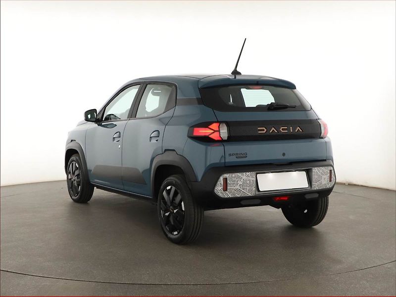 Dacia Spring (2025) Electric 65 (27 kWh), SoH 96% - fotka 4 z 19