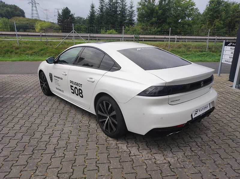 Peugeot 508 (2018) GT Line 2.0 BlueHDi EAT8 - fotka 5 z 17