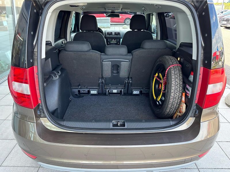 Škoda Yeti 1.2TSi 81kW Ambition PLUS DSG - fotka 25 z 30