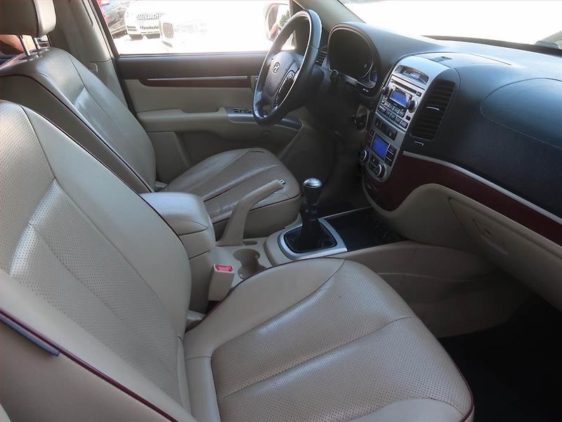 Hyundai Santa Fe (2009) 2.2 CRDi, 4X4, Serv.kniha - fotka 9 z 14