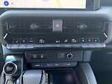 Toyota Land Cruiser INVINCIBLE 2.8D-4D 204k 4x4 AT - náhled 25