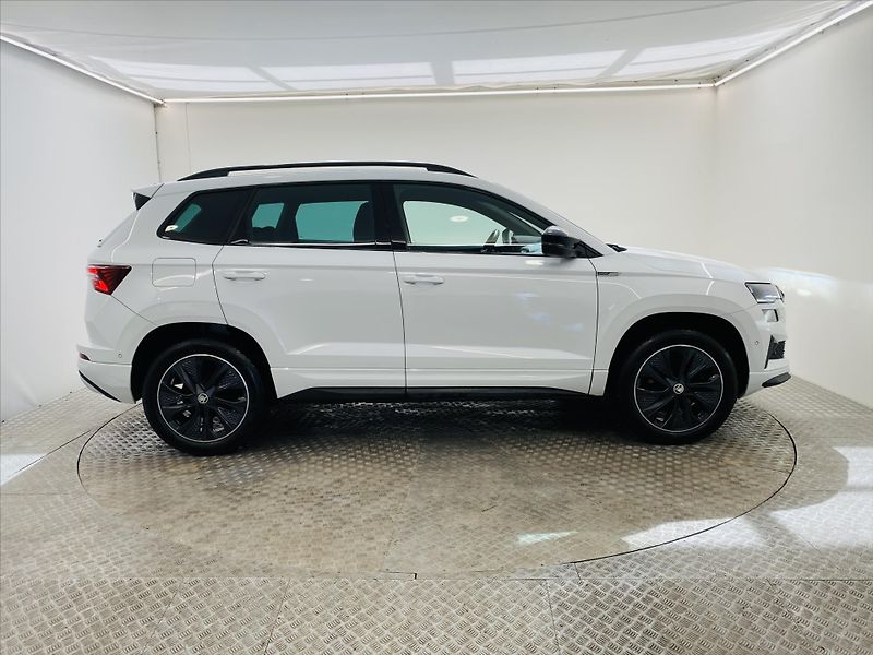 Škoda Karoq 2,0 TDI 110kW DSG 4x4 Sportlin - fotka 25 z 27