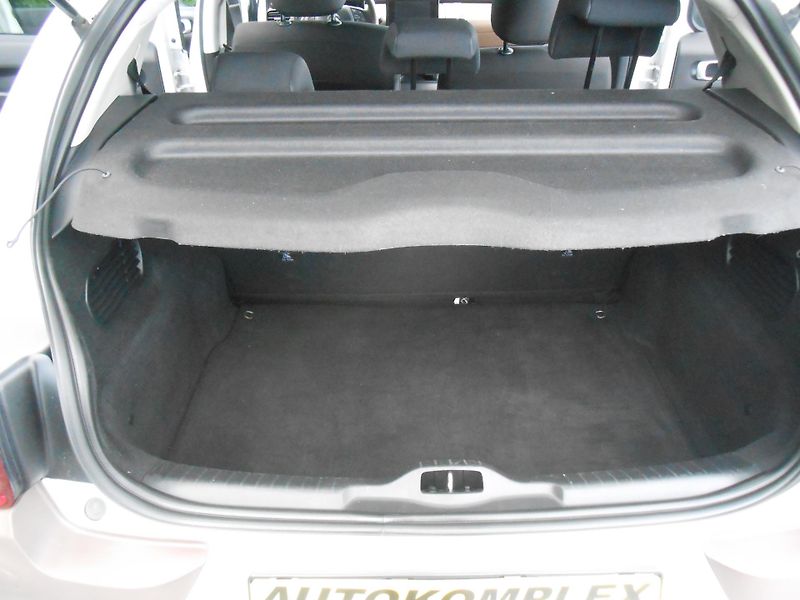 Citroën C4 Cactus Edice,81kw,navi,kamera - fotka 15 z 32