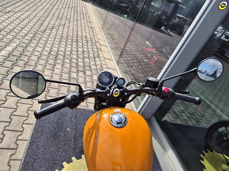 Royal Enfield Meteor 350 (2026) - fotka 23 z 42