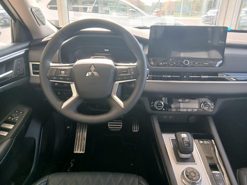 Mitsubishi Outlander (2026) 2.4 PHEV Instyle | 8 let zár. - fotka 7 z 7