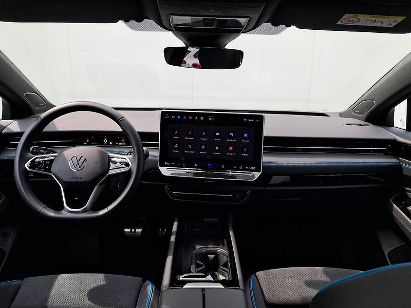 Volkswagen ID.7 (2023) Pro 210  kW , kap. 77 kWh - fotka 7 z 33