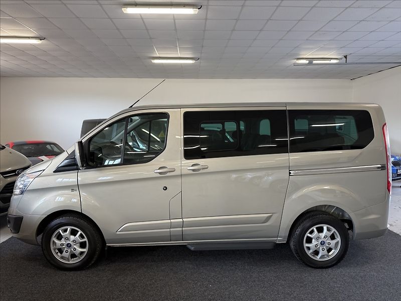 Ford Tourneo Custom 2,2 Titanium 113tkm! 1maj. - fotka 3 z 31