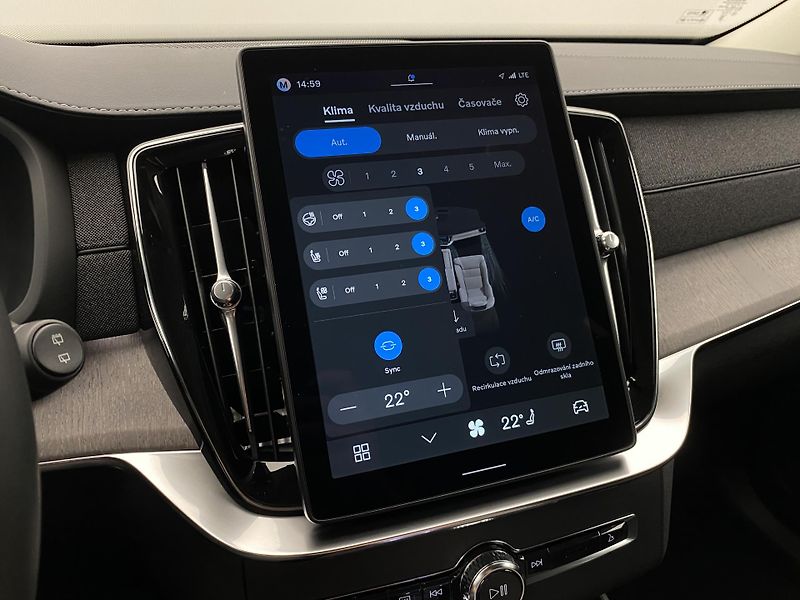 Volvo XC90 (2026) T8 AWD Plug-in BRIGHT PLUS 7m - fotka 44 z 73