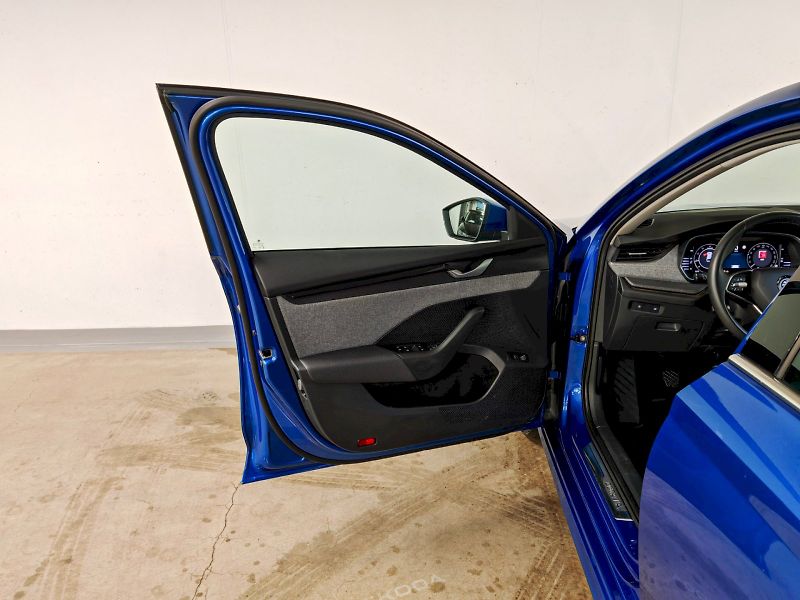 Škoda Octavia (2024) 1.5 TSI 110 kW Top Selection - fotka 20 z 31