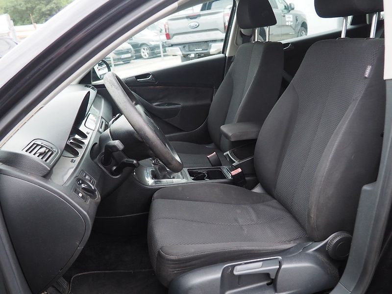 Volkswagen Passat Variant (2008) 1.9 TDI, 77 kW - fotka 10 z 30
