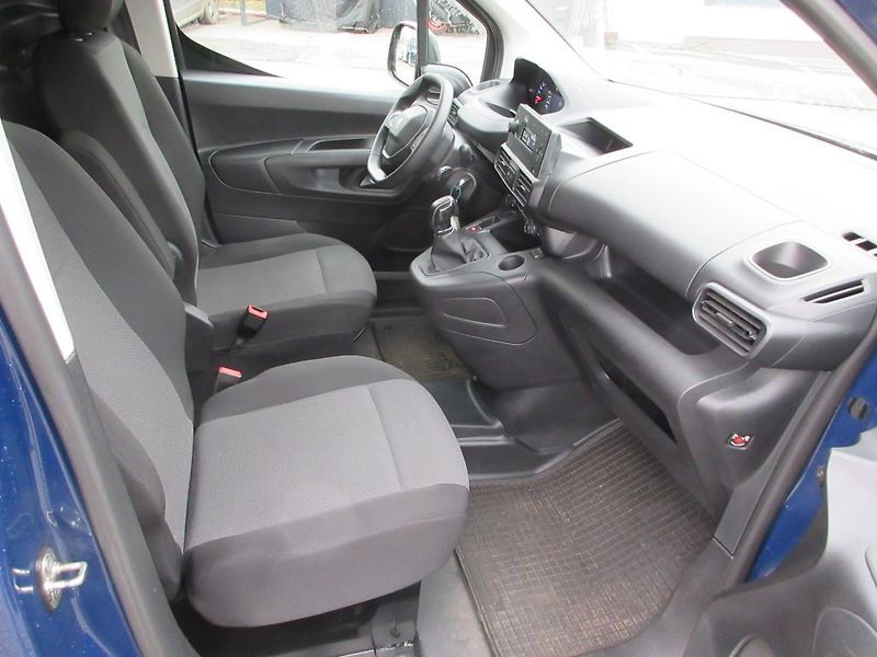 Peugeot Partner 1.5 Bluehdi100k, Active 1000kg - fotka 17 z 18