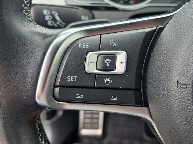 Volkswagen Arteon R-Line 2.0 TSi 140 kW DSG - fotka 14 z 25