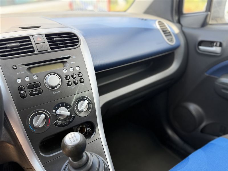 Opel Agila 1,0 i +LPG KLIMA - fotka 11 z 21