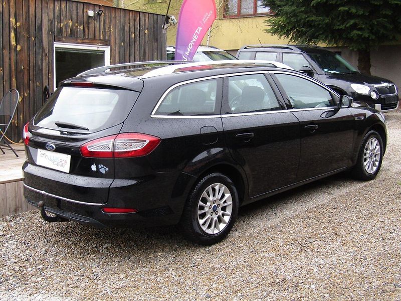 Ford Mondeo (2011) 1.6 TDCi 85kW - fotka 11 z 45