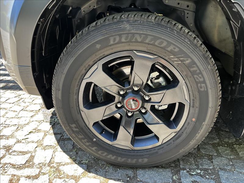Isuzu D-Max 1,9 Double Cab  6A/T V-Cross M - fotka 25 z 28
