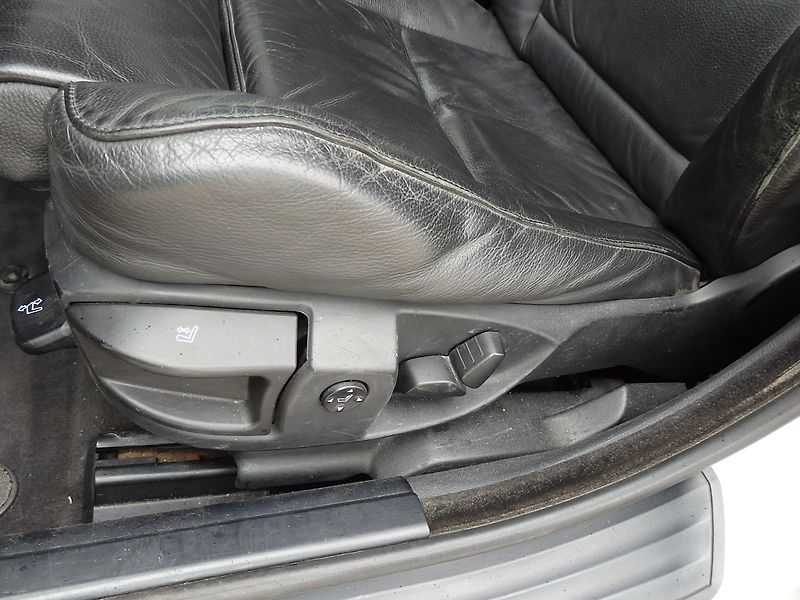 BMW Řada 5 530d 6x AIRBAG, ZÁVĚS - fotka 14 z 16