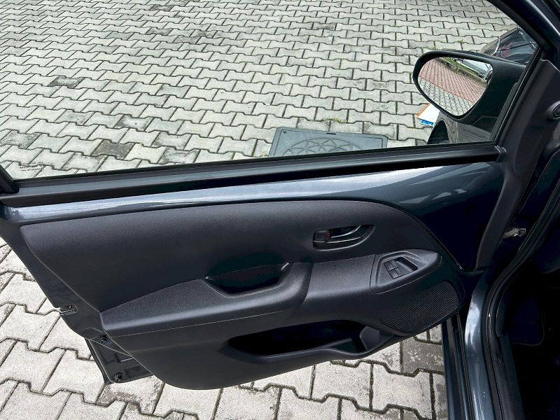 Peugeot 108 (2019) 1.0 VTi 53kW ETG5 ACTIVE - fotka 19 z 31