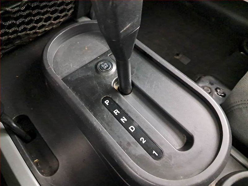 Jeep Wrangler (2009) 2.8 CRD - fotka 16 z 19