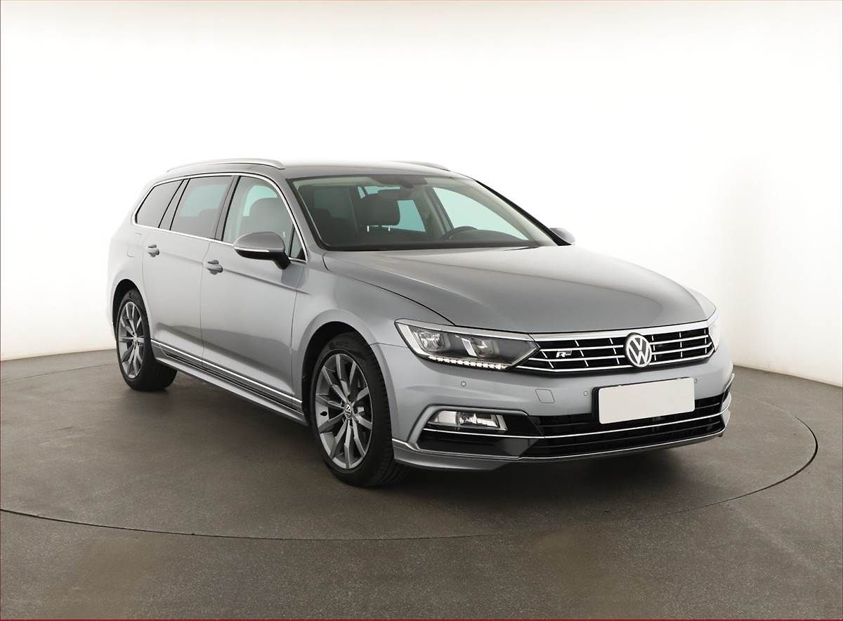 Volkswagen Passat 2.0 TDI, Automat, Navi