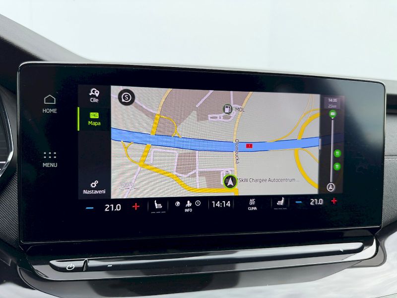 Škoda Octavia (2023) 2.0 TDI 110kW DSG SportLine - fotka 17 z 35