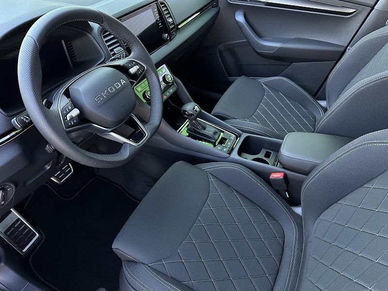 Škoda Karoq 2.0TDi 4x4 DSG 150PS Sportline - fotka 13 z 49