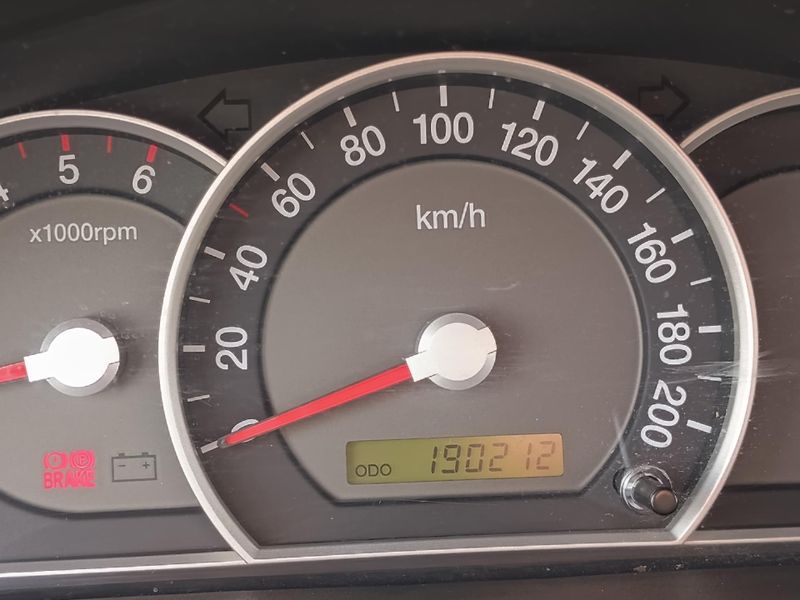 Kia Sorento (2007) 2.5 VGT tažné na 3t. - fotka 41 z 46