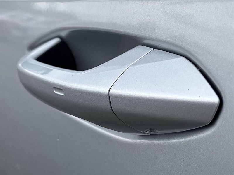 Škoda Octavia (2021) Combi 2.0 TDI Ambition+ - fotka 24 z 32