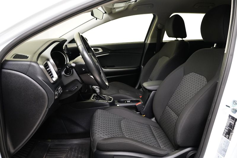 Kia Ceed - fotka 11 z 24