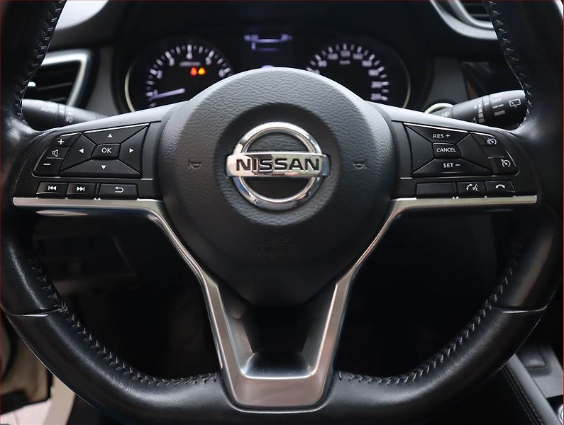 Nissan Qashqai (2018) Tekna 1.2 DIG-T, Serv.kniha - fotka 21 z 22