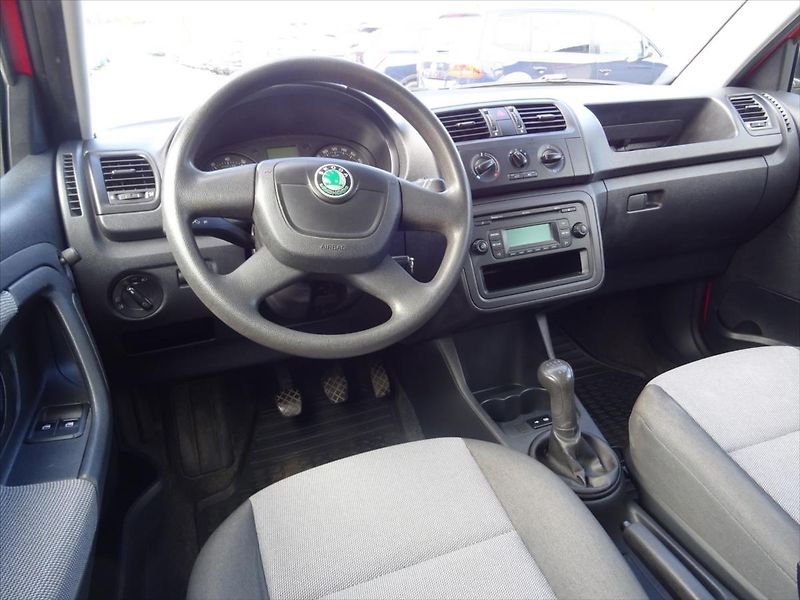 Škoda Fabia 1,2 TSI - fotka 11 z 27